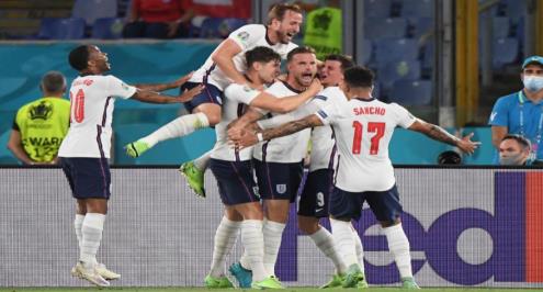 بورتسموث يحقق في عنصرية "شبابه" ضد لاعبي إنجلترا